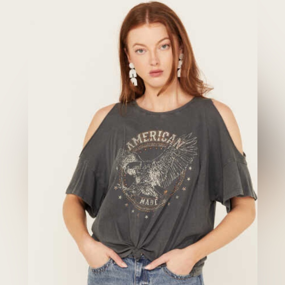White Crow “American Made” Cropped Front Knot Tee Size XL
